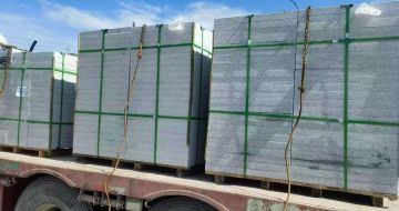 武汉 芝麻白花岗岩地铺石装车日常