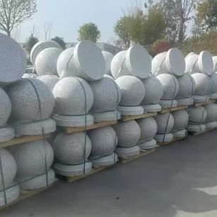 武汉 白麻花岗岩石材圆球，石球，挡车球，隔离球，景观石球，风水球等