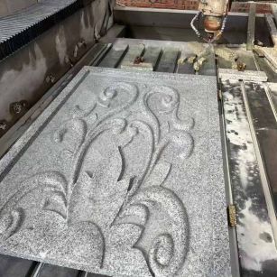 武汉 白麻别墅干挂雕花板