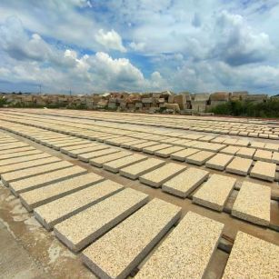 武汉 黄金麻荔枝面花岗岩石材地铺石防护中