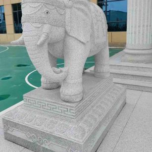 武汉 白麻花岗岩动物异形石雕-大象
