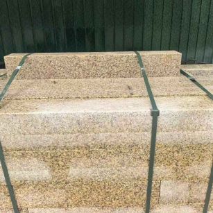 武汉 黄金麻花岗岩石材机切面栏杆料半成品