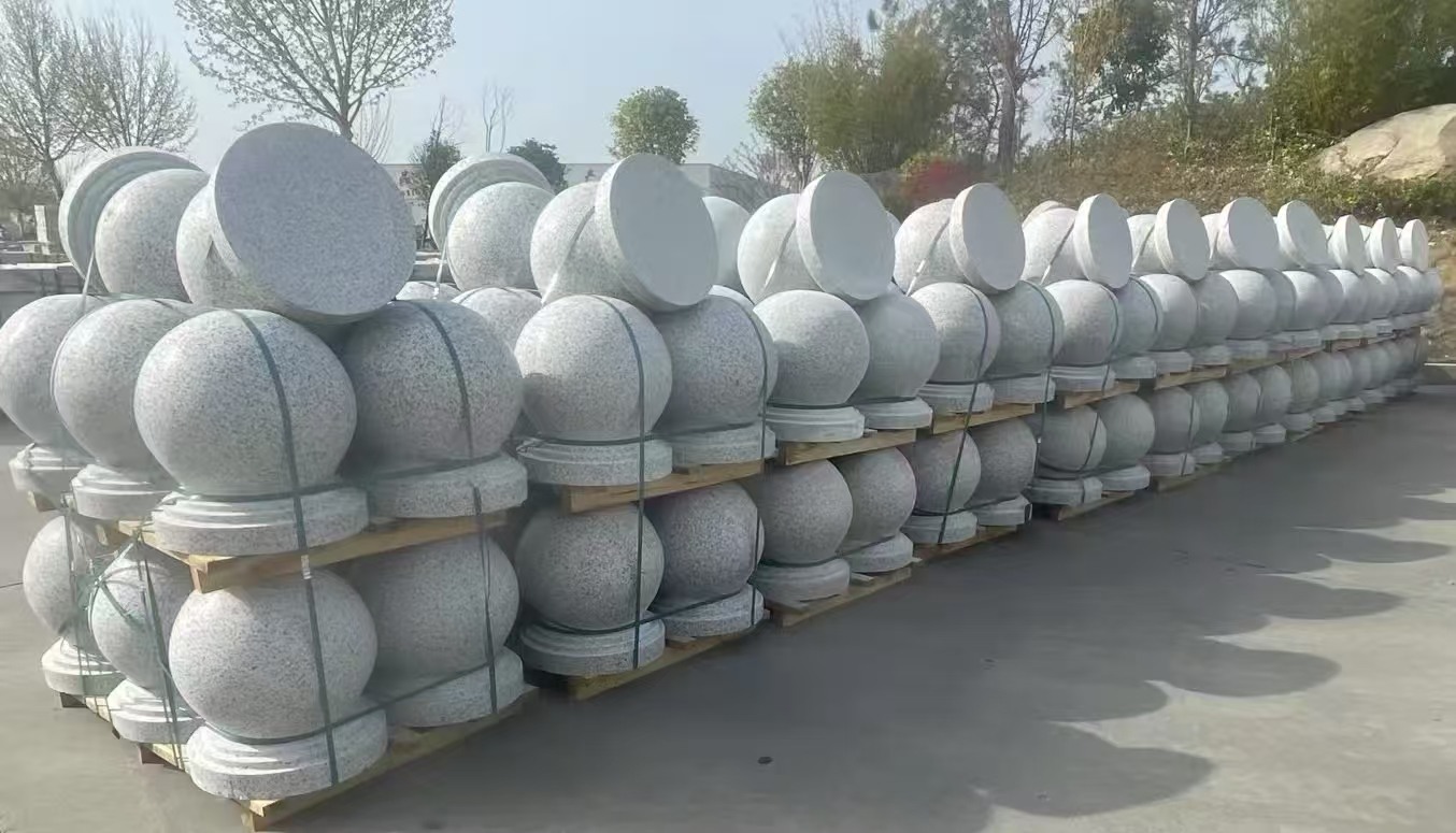 武汉 白麻花岗岩石材圆球，石球，挡车球，隔离球，景观石球，风水球等