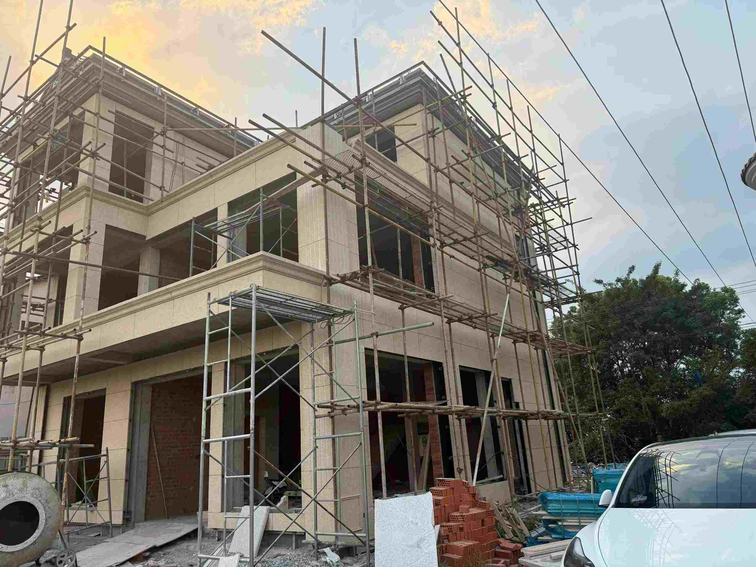 武汉 黄金麻荔枝面花岗岩外墙干挂