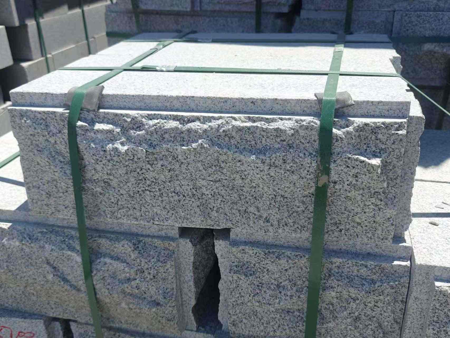 武汉 芝麻白花岗岩自然面成品