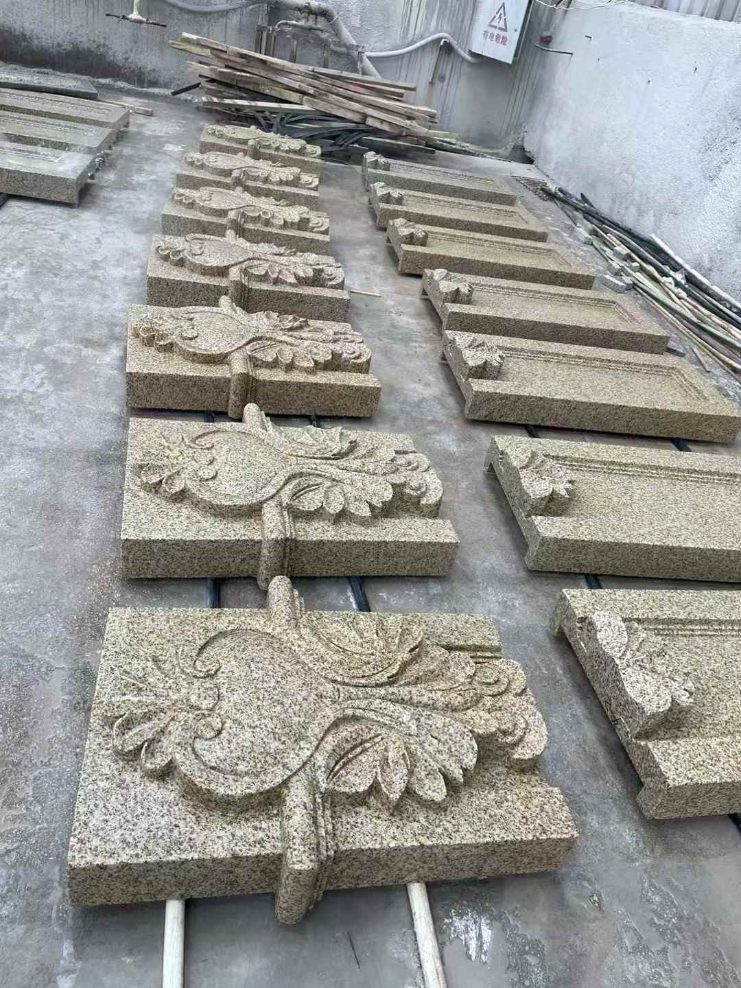 武汉 黄金麻花岗岩别墅外墙雕刻板