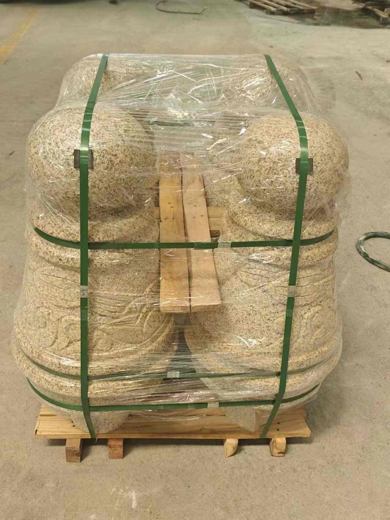 武汉 黄金麻异形定制雕花——棒棒糖挡车柱