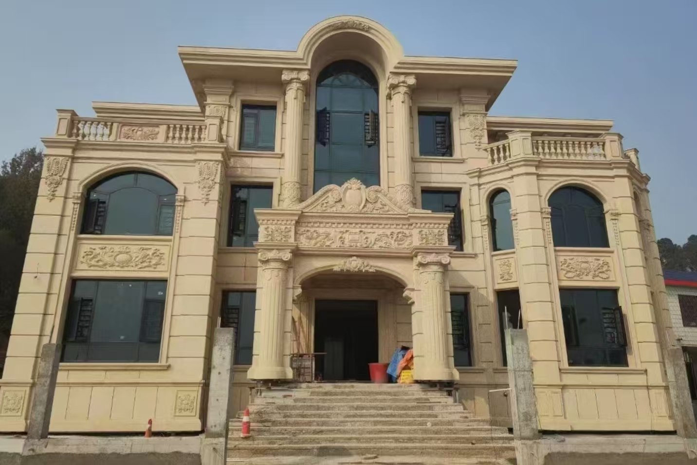 武汉 黄金麻花岗岩别墅外墙干挂