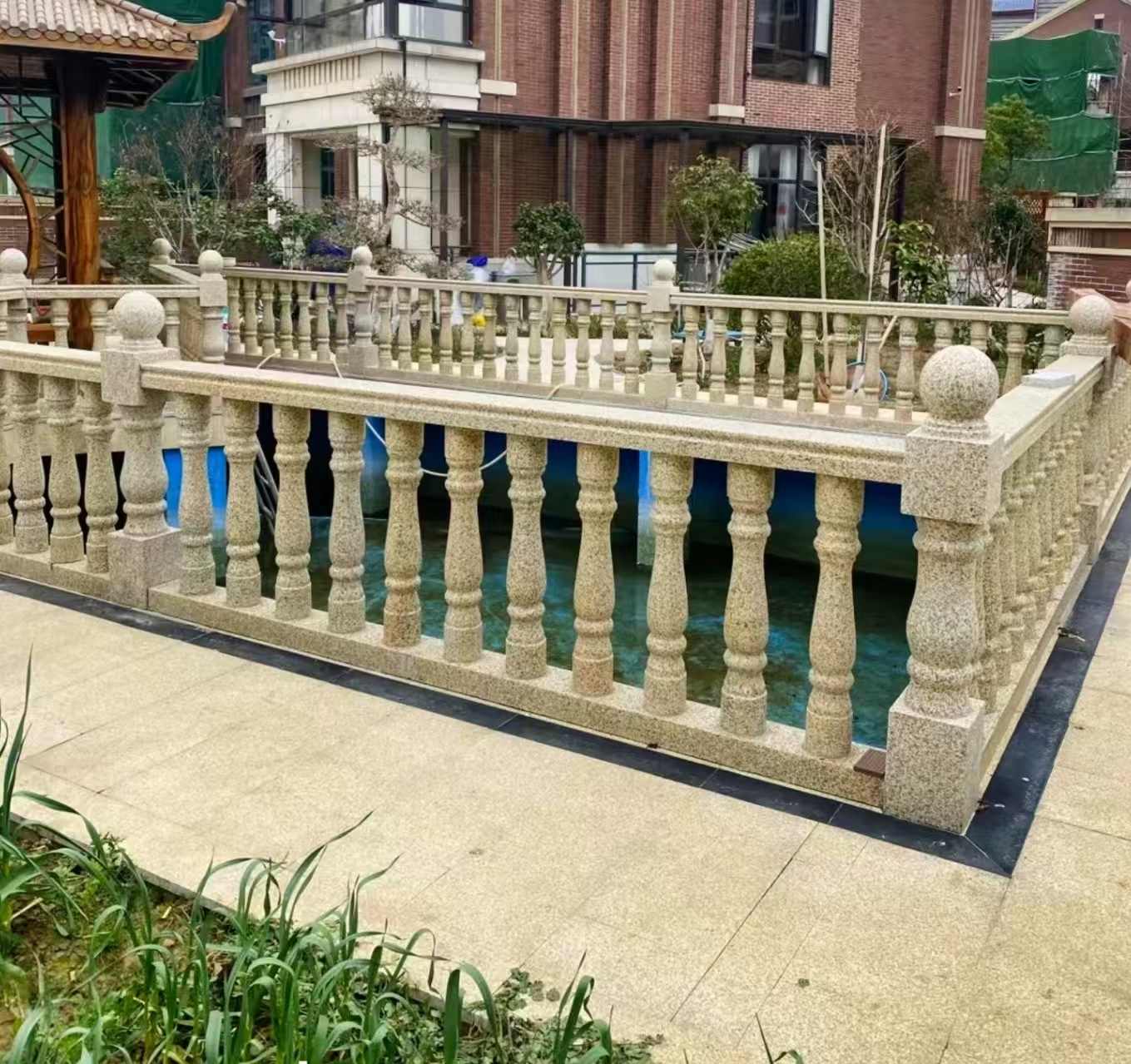 武汉黄金麻花岗岩石材栏杆，扶手，将军柱，花瓶柱