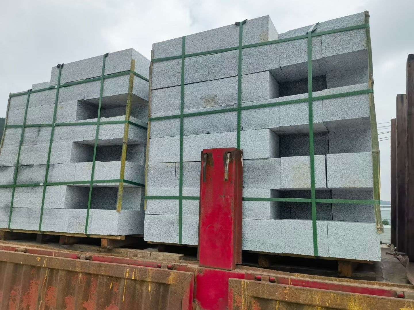 武汉 芝麻白花岗岩路沿石，平石，路侧石，马路牙子，路缘石，立缘石，平缘石等